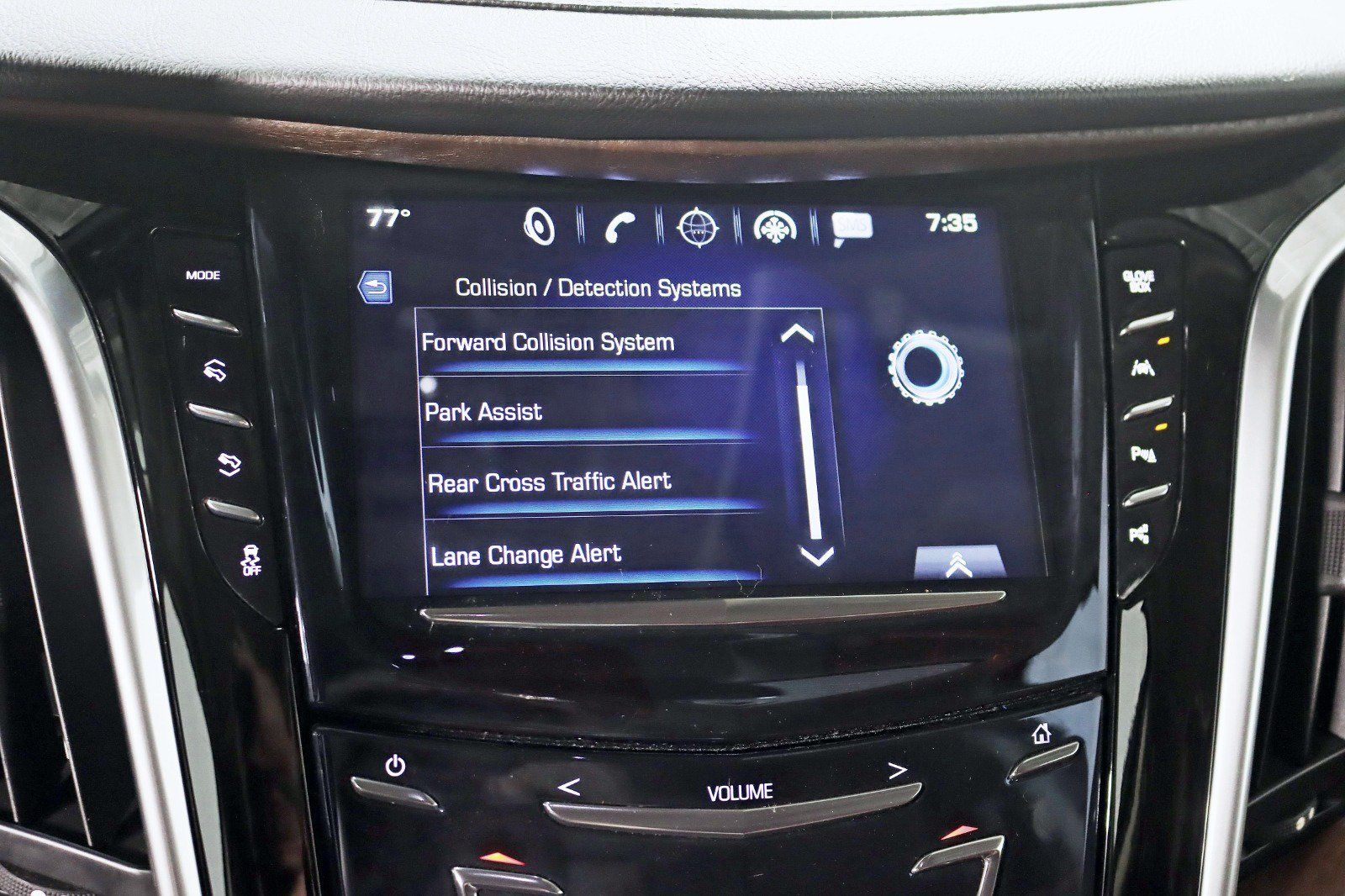 Used 2020 Cadillac Escalade Luxury AWD/4WD image 24