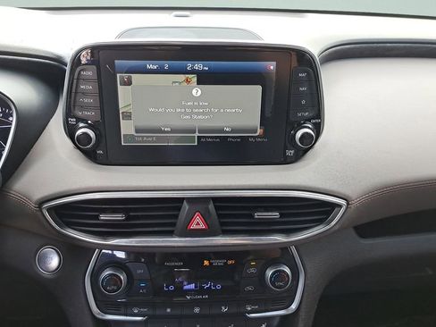 Used 2020 Hyundai Santa Fe Limited image 17