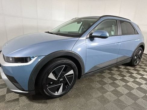 Used 2025 Hyundai Ioniq 5 SEL RWD image 6