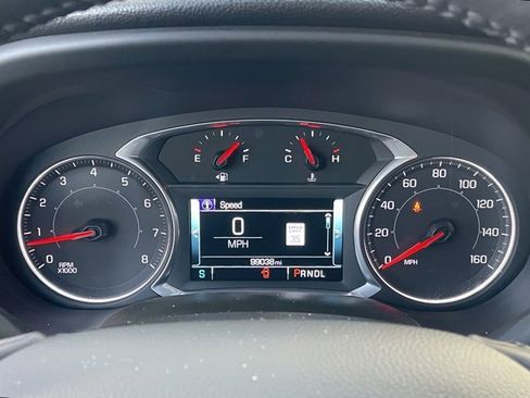 Certified 2017 GMC Acadia SLT image 5