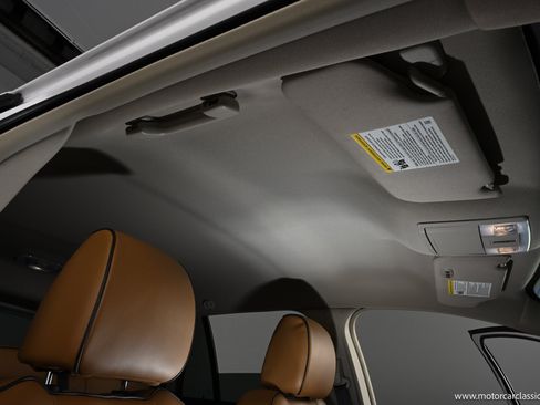 Used 2014 Lincoln MKX FWD w/ Equipment Group 101A image 23