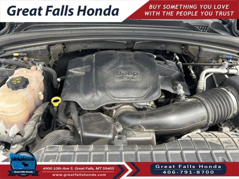 Used 2022 Jeep Grand Cherokee Summit AWD/4WD image 35