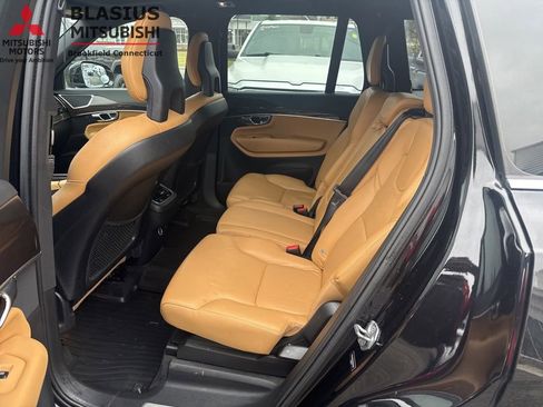 Used 2016 Volvo XC90 T6 Momentum w/ Momentum Plus Package AWD/4WD image 34