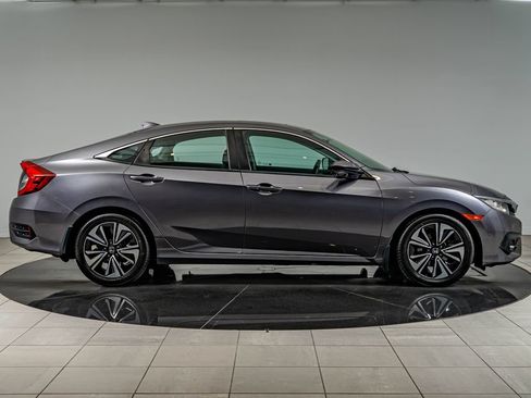 Used 2017 Honda Civic EX-L image 4