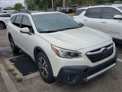 Used 2022 Subaru Outback Limited AWD/4WD image 1