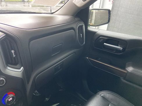 Used 2021 Chevrolet Silverado 1500 LT w/ LPO, Dark Essentials Package AWD/4WD image 29