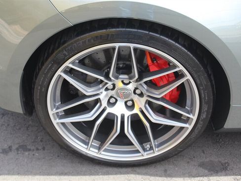 Used 2023 Chevrolet Corvette Z06 RWD image 38