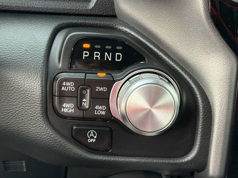 Used 2023 RAM 1500 Laramie AWD/4WD image 5
