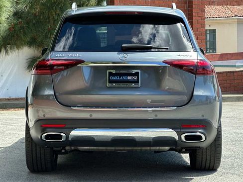 Used 2025 Mercedes-Benz GLE 450e 4MATIC image 5