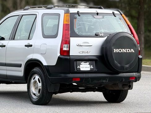 Used 2003 Honda CR-V LX image 41