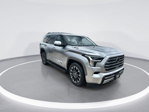 Used 2024 Toyota Sequoia Limited AWD/4WD image 2