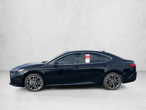 New 2026 Toyota Camry XLE FWD image 5