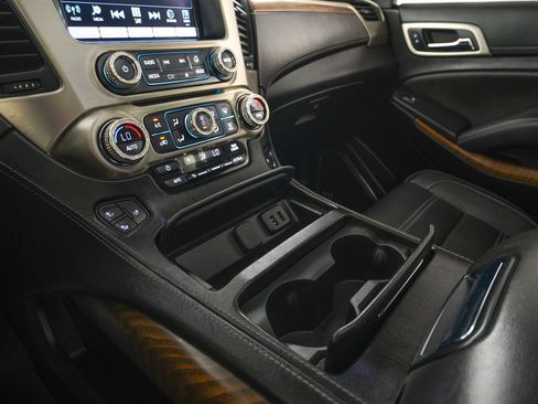 Used 2020 GMC Yukon Denali w/ Open Road Package image 24