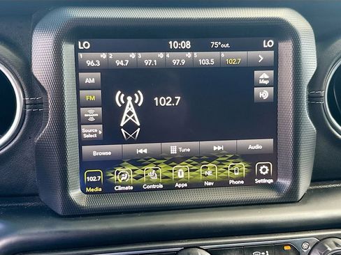 Used 2023 Jeep Wrangler Unlimited Sahara w/ Cold Weather Group AWD/4WD image 16