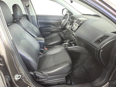 Used 2017 Mitsubishi Outlander Sport SEL AWD/4WD image 30