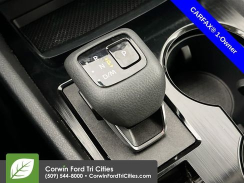 Used 2024 Nissan Rogue SV image 10