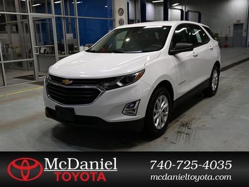 Used 2018 Chevrolet Equinox LS image 1
