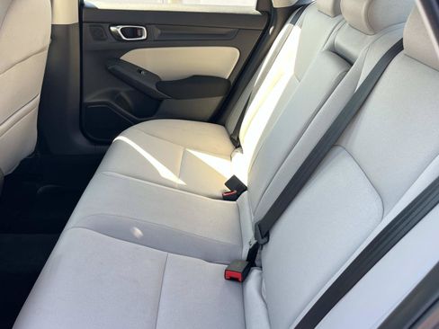 Used 2022 Honda Civic EX image 18