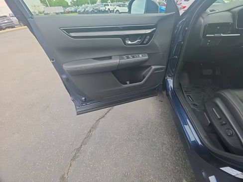 Used 2024 Honda CR-V Sport Touring image 14