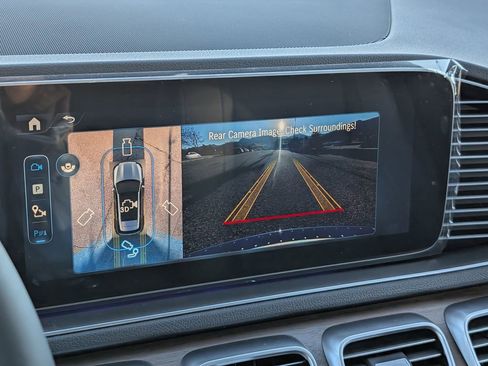 New 2026 Mercedes-Benz GLE 450 4MATIC image 17