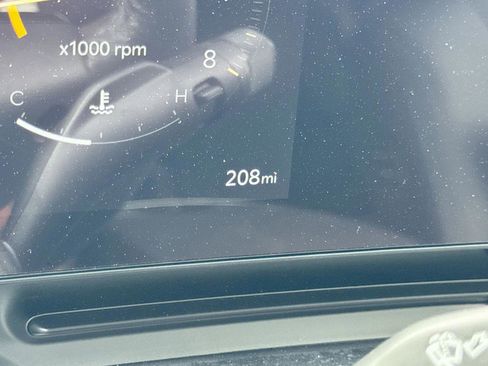 New 2025 Kia Carnival SX Prestige image 32