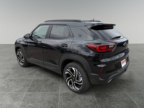 New 2026 Chevrolet TrailBlazer RS w/ Convenience Package AWD/4WD image 3