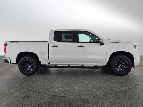 New 2025 Chevrolet Silverado 1500 RST w/ Redline Edition image 9