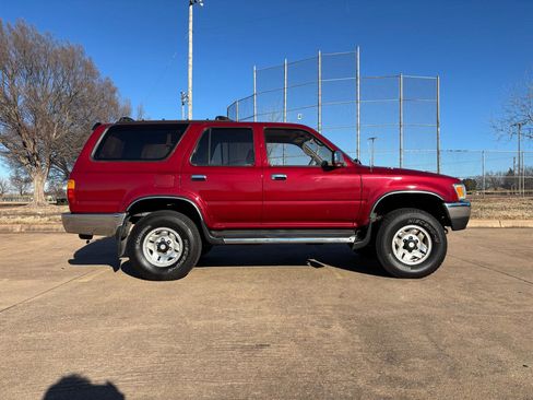 Used 1995 Toyota 4Runner SR5 image 25