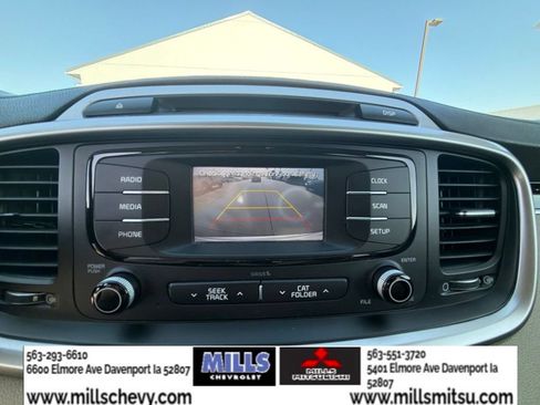Used 2016 Kia Sorento AWD image 16