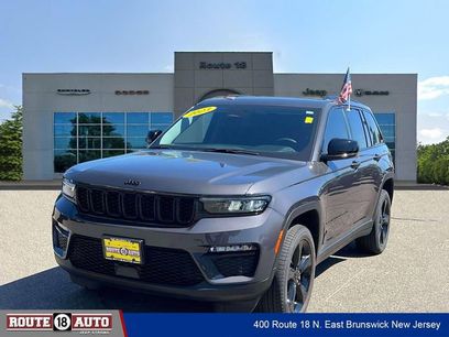 Used 2023 Jeep Grand Cherokee Limited w/ Black Appearance Package