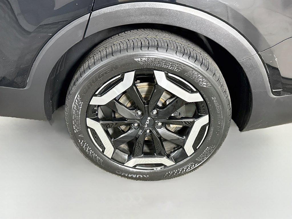 Used 2025 Kia Telluride S AWD/4WD image 39