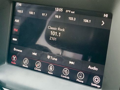 Used 2020 Dodge Durango GT image 41