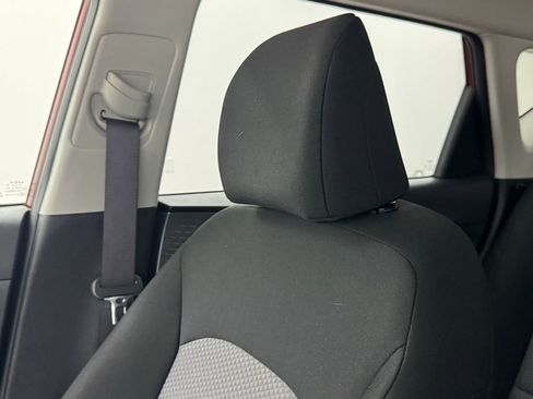 Used 2025 Kia Soul LX w/ LX Technology Package image 39