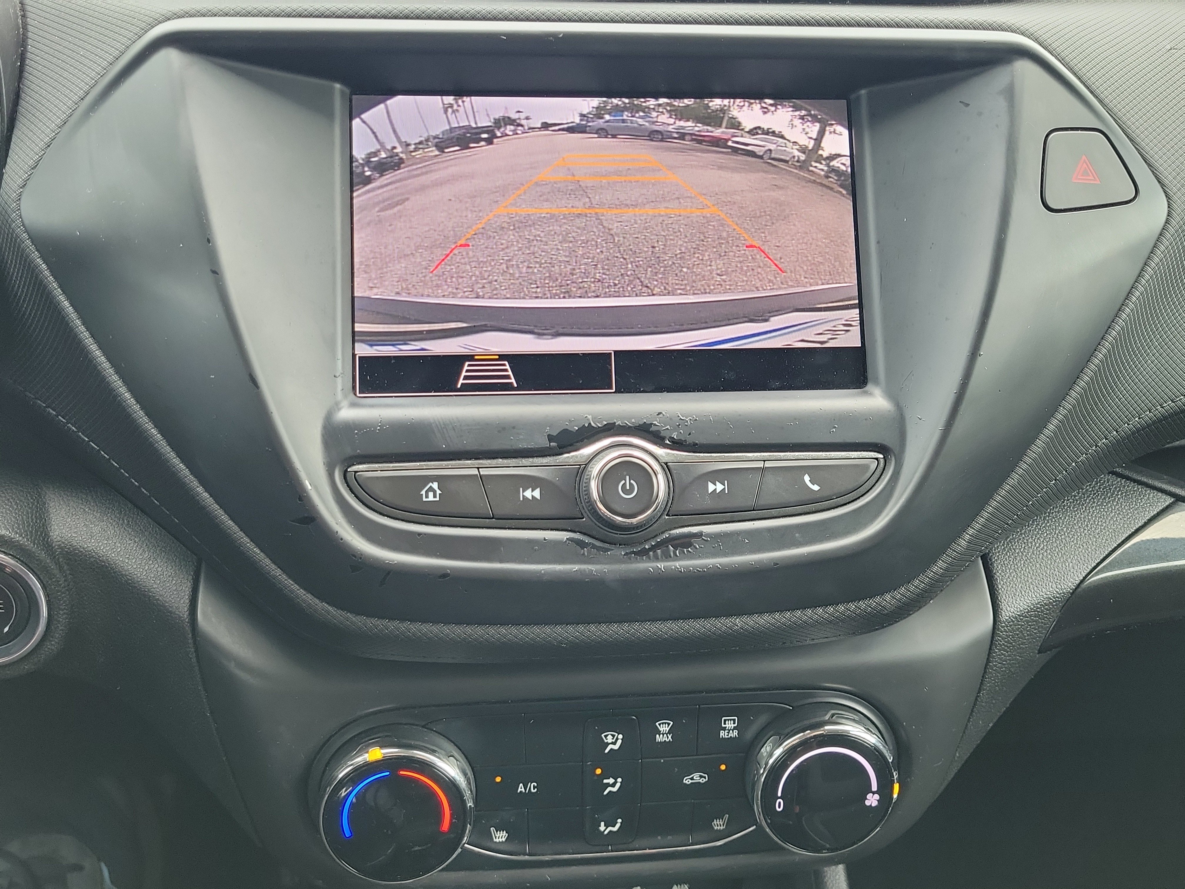 Used 2023 Chevrolet TrailBlazer LT FWD image 23