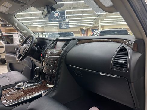 Used 2018 Nissan Armada SL w/ Moonroof Package image 44