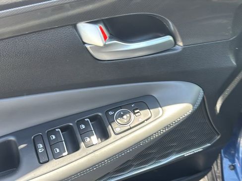 Used 2023 Hyundai Santa Fe SEL w/ Premium Package image 14