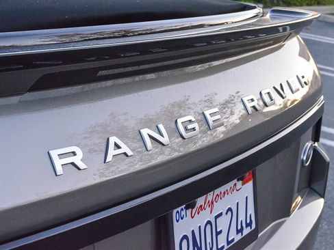 Used 2018 Land Rover Range Rover Evoque HSE Dynamic image 10