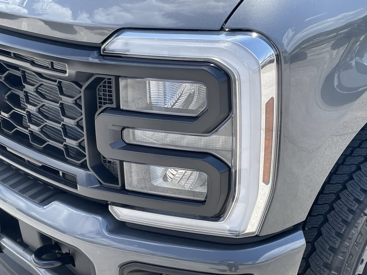 New 2026 Ford F250 XL w/ STX Appearance Package AWD/4WD image 7