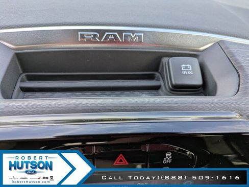 New 2026 RAM 2500 Laramie AWD/4WD image 29