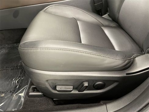 Certified 2025 MAZDA CX-30 2.5 Turbo w/ Premium Plus Pkg image 21