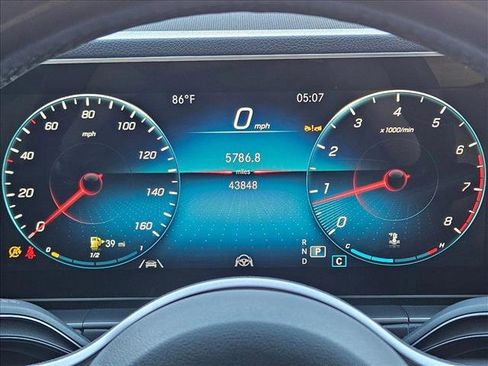 Certified 2022 Mercedes-Benz GLE 350 image 11