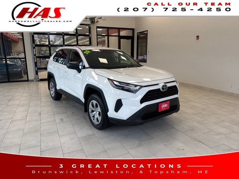 Used 2023 Toyota RAV4 LE AWD/4WD image 8