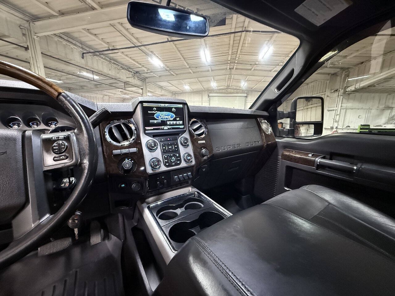 Used 2015 Ford F350 Platinum AWD/4WD image 48