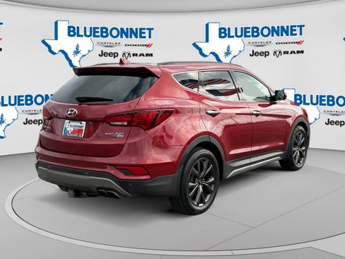 Used 2017 Hyundai Santa Fe Sport w/ Cargo Package AWD/4WD image 5