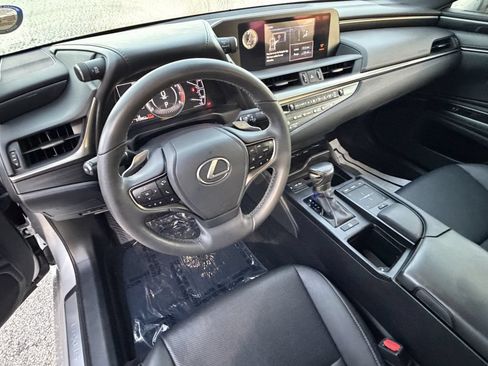 Used 2020 Lexus ES 350 w/ Accessory Package 2 FWD image 19
