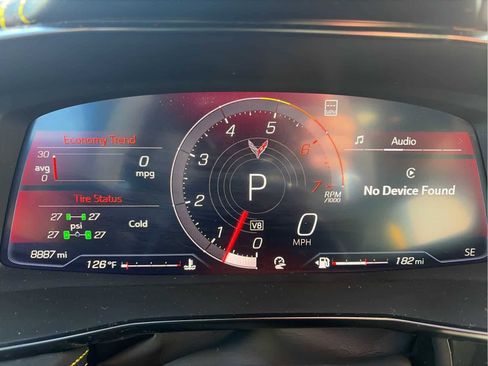 Used 2022 Chevrolet Corvette Stingray Premium Cpe w/ Z51 Performance Package image 13