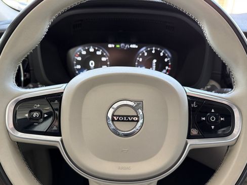 Used 2021 Volvo XC60 T5 Inscription w/ Protection Package Premier AWD/4WD image 26