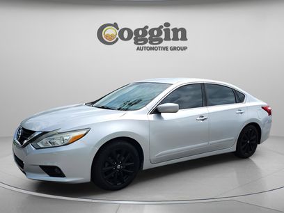 Used 2016 Nissan Altima 2.5 SV