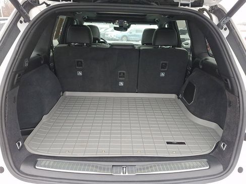 Used 2024 Jeep Grand Cherokee Overland w/ Trailer Tow Package image 29