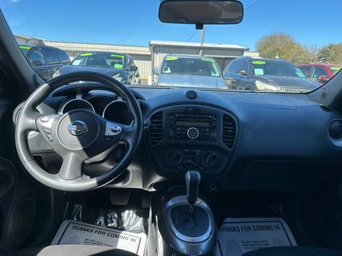 Used 2013 Nissan Juke S image 9